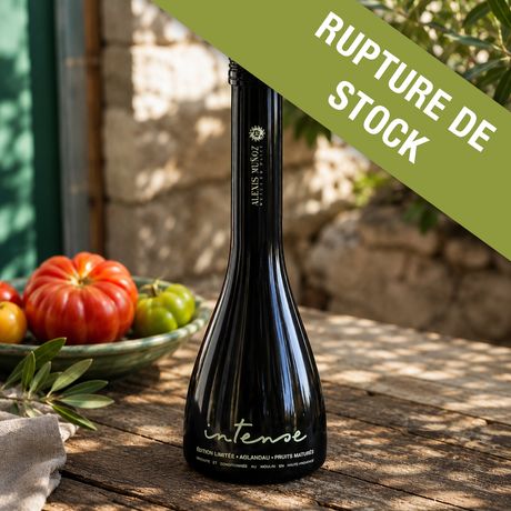 Bouteille Edition Limitée Intense, en verre opaque, produite par Alexis Muñoz. 